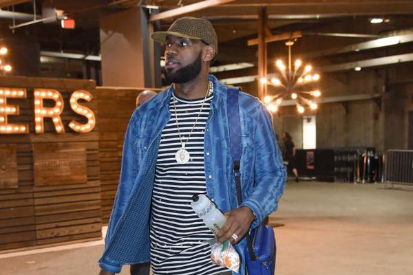 赖斯双响 阿森纳战胜伯恩茅斯