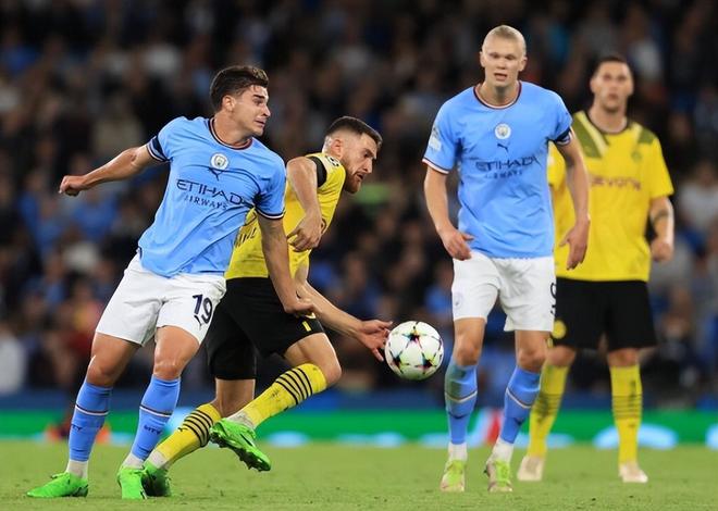 “年收11亿，3.0上线，《恋与深空》再冲总榜第一”